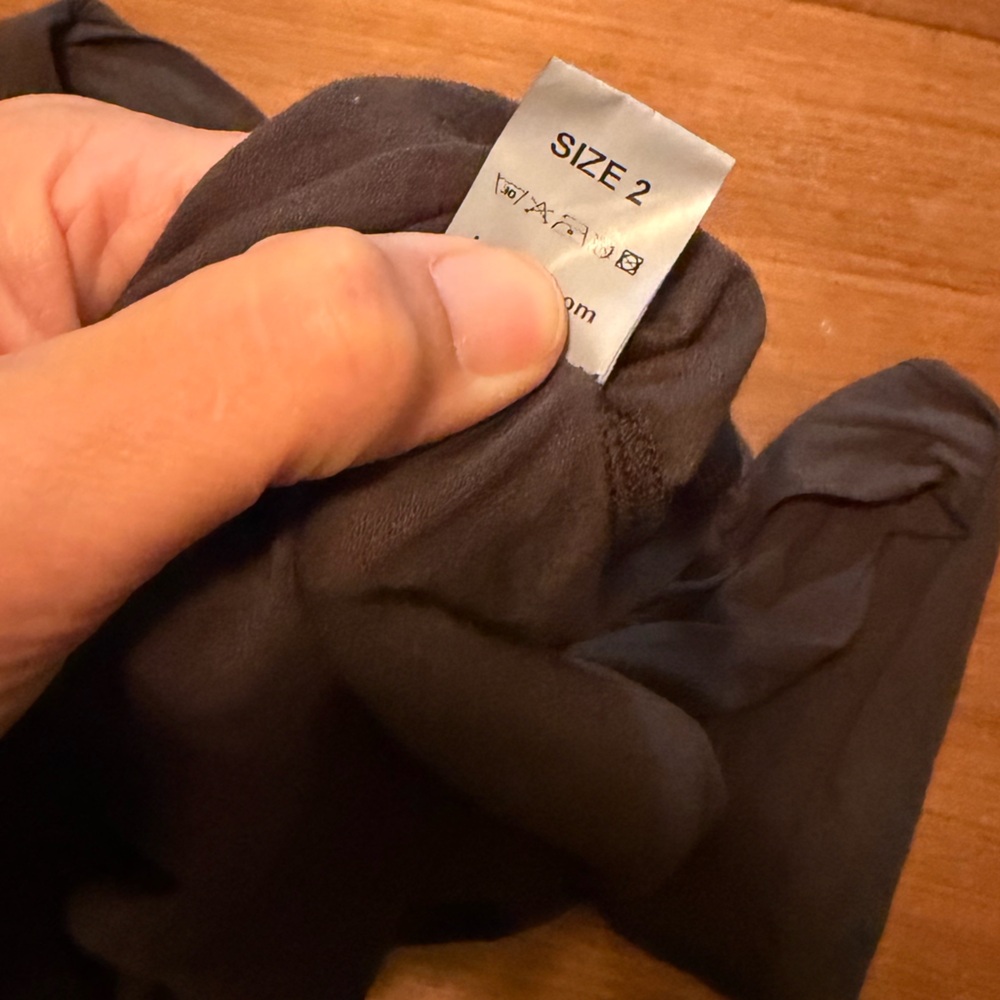Labo.art Basica Long Sleeve T-shirt charcoal dark grey size 2 (M) perfect condit - Picture 11 of 12